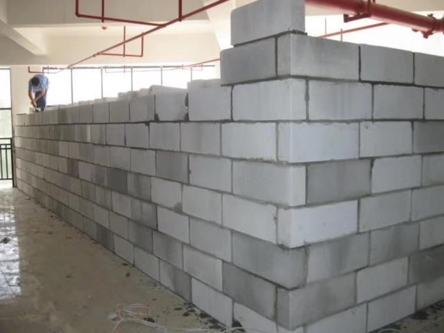 克山蒸压加气混凝土砌块承重墙静力和抗震性能的研究