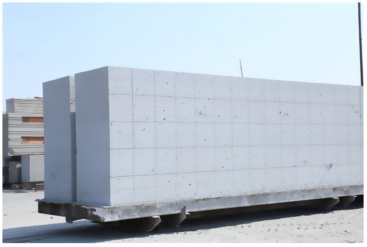 克山加气块 加气砌块 轻质砖气孔结构及其影响因素